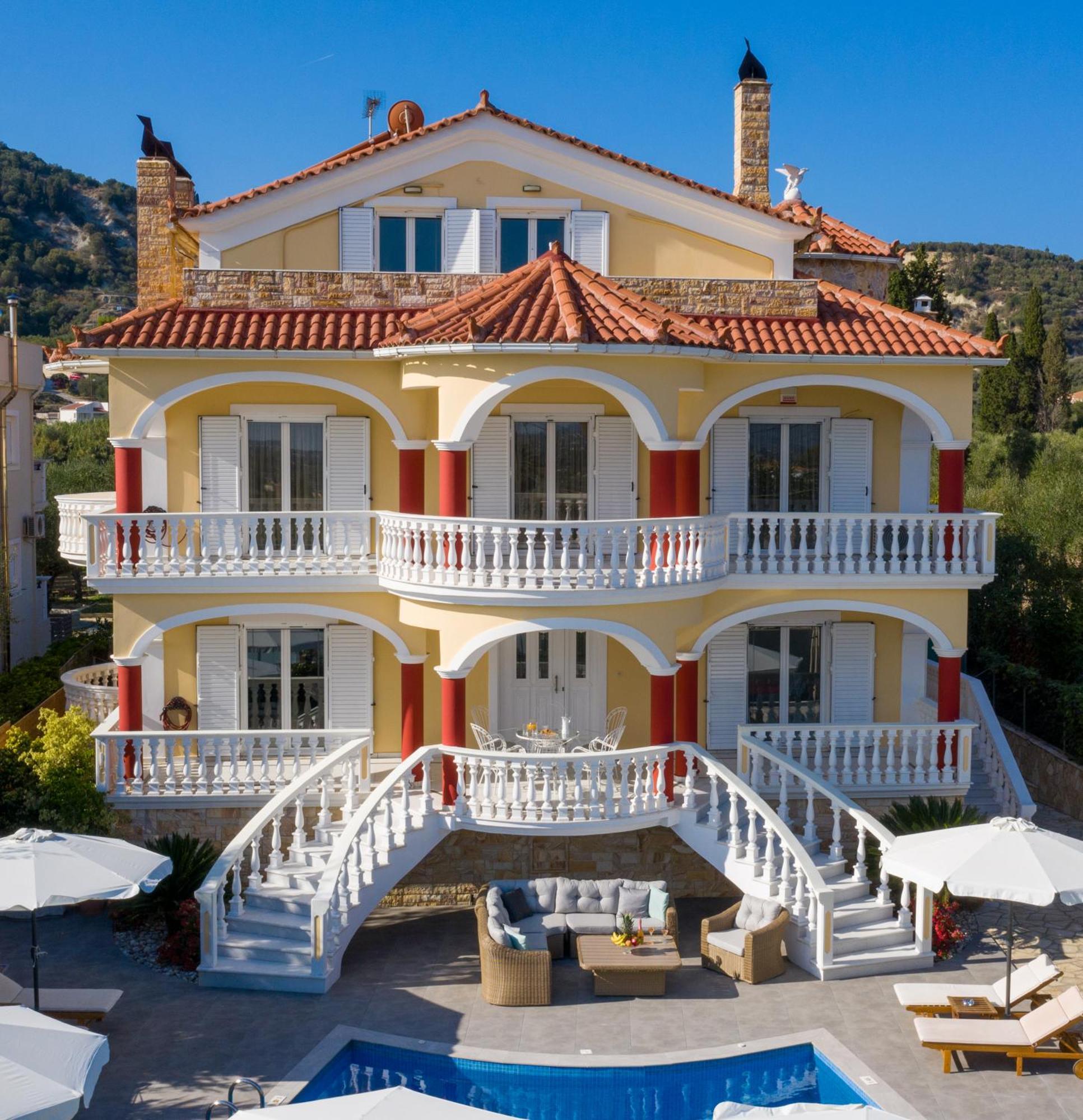 Villa Bella Sole Kalipádhon Eksteriør billede